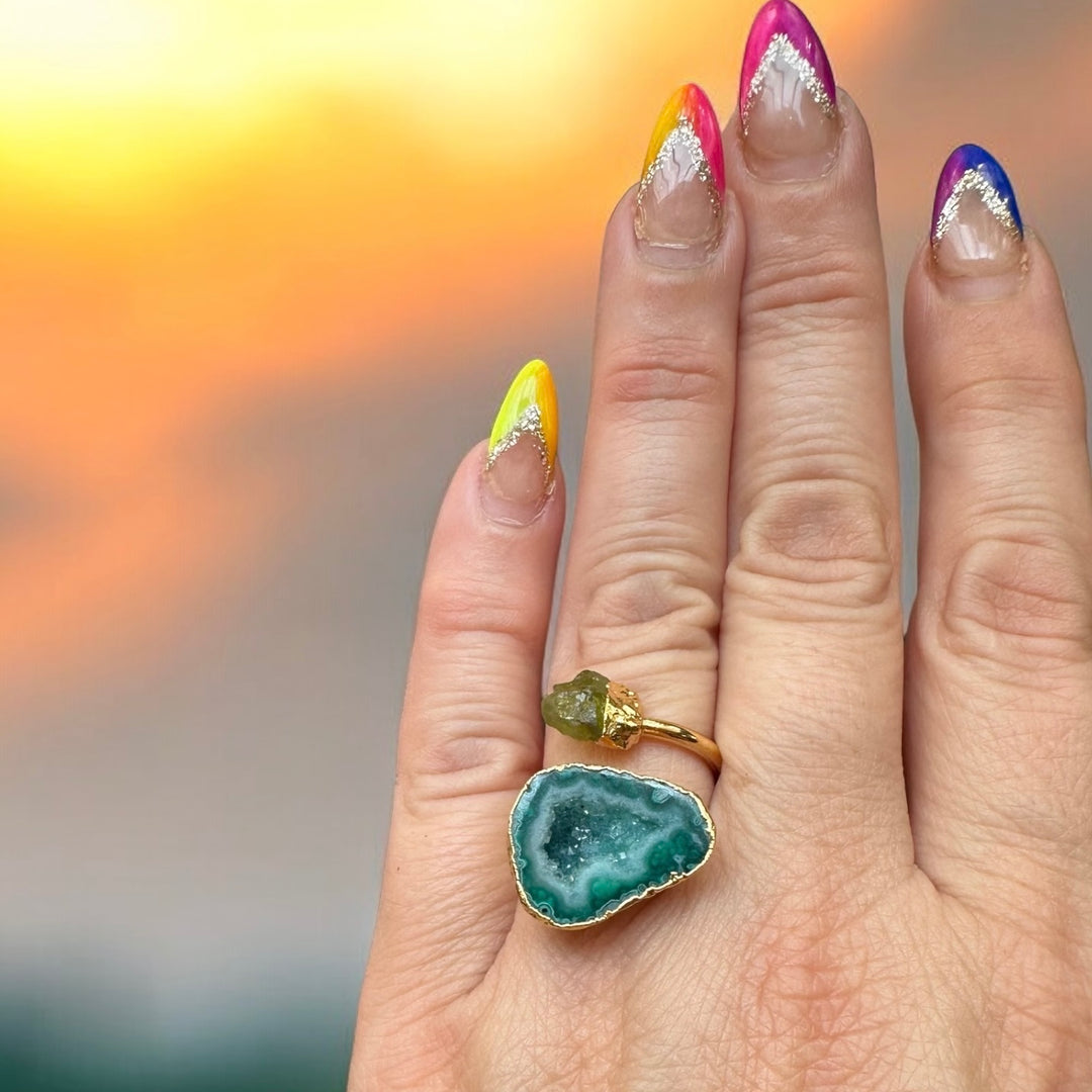 Infinity Agate Druzy & Peridot Gold Wrap Ring