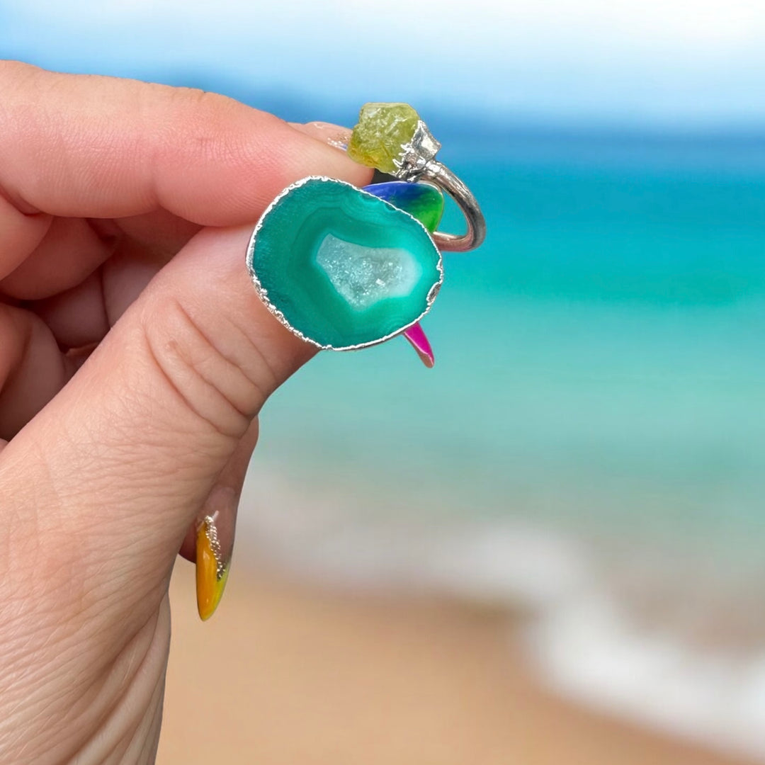 Infinity Agate Druzy & Peridot Silver Wrap Ring