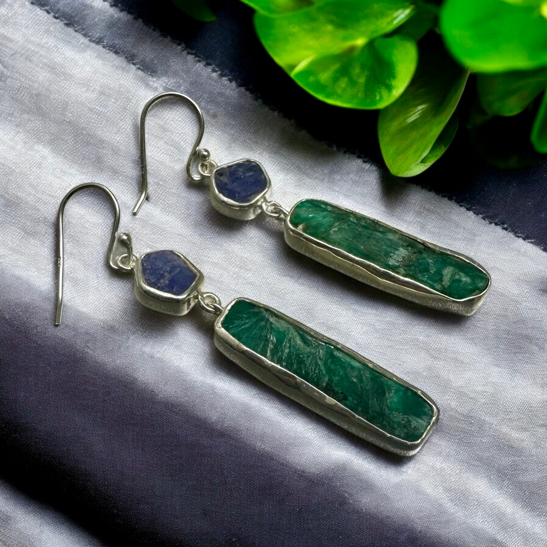 Ethnic Allure Kyanite & Peridot Silver Earrings