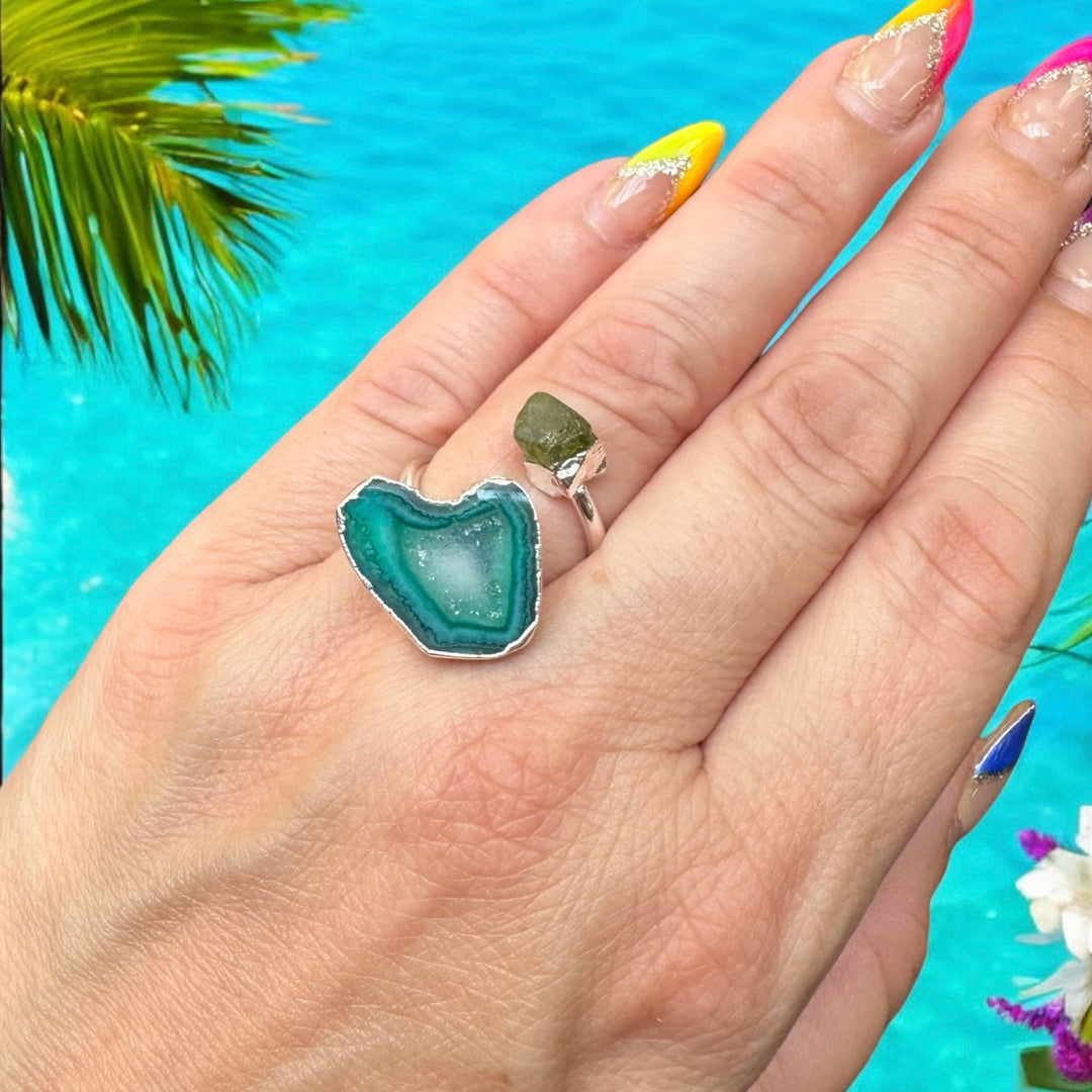 Infinity Agate Druzy & Peridot Silver Wrap Ring