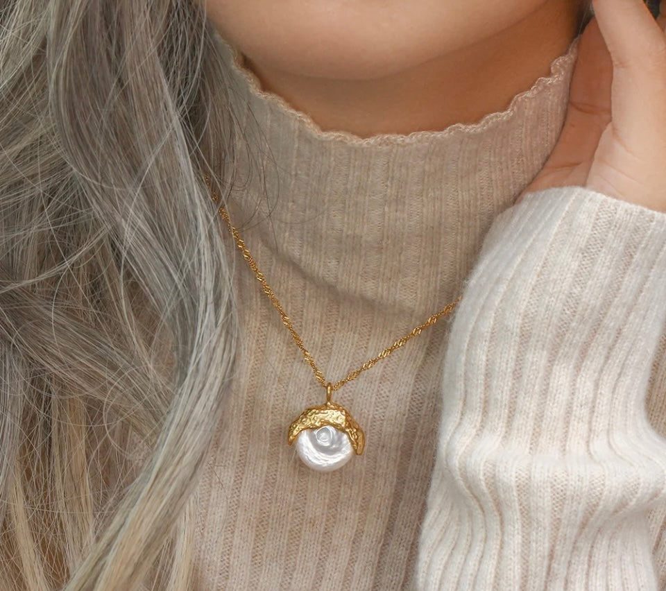 Lunar Pearl Radiance Necklace