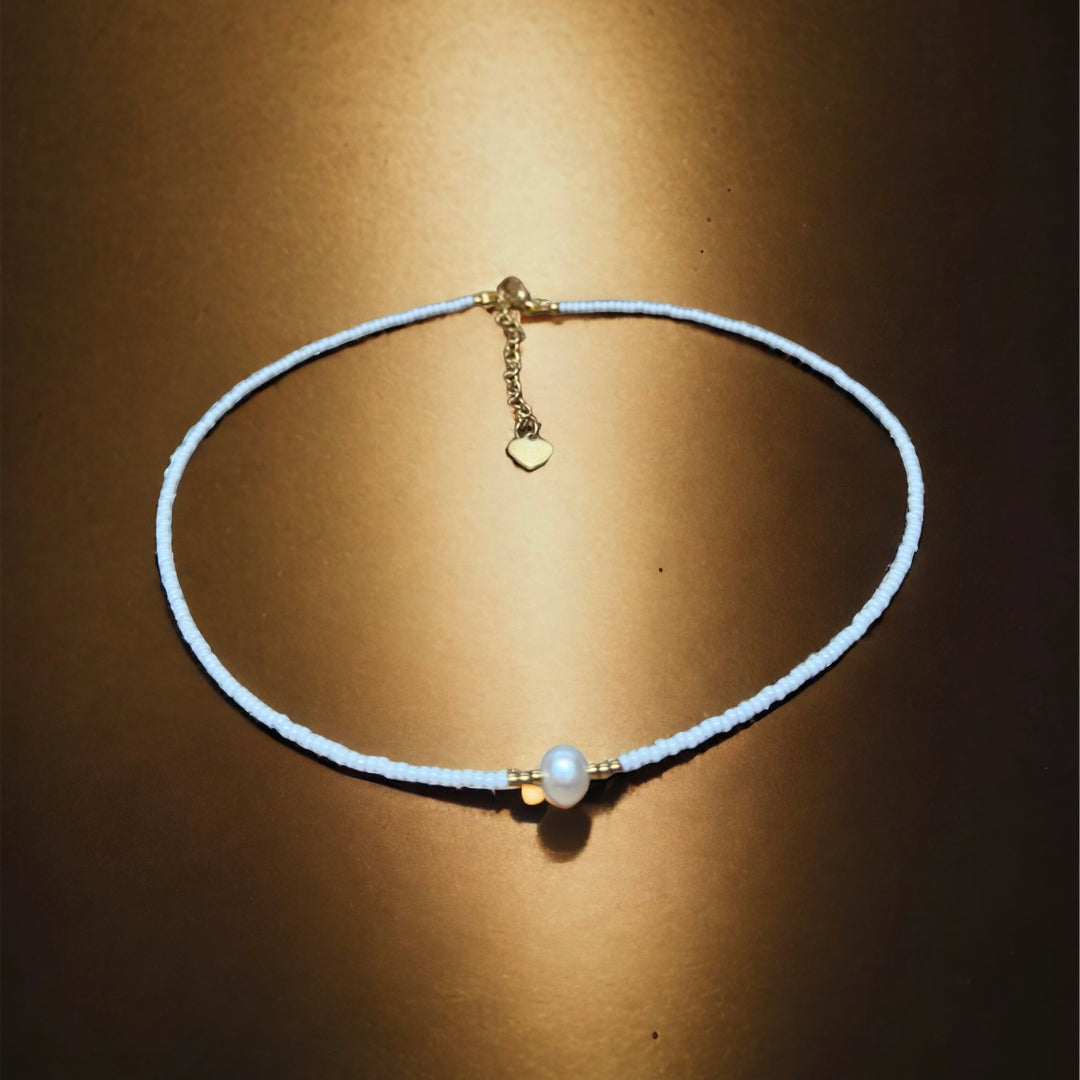 Fresh Water Pearl And White Stone Choker